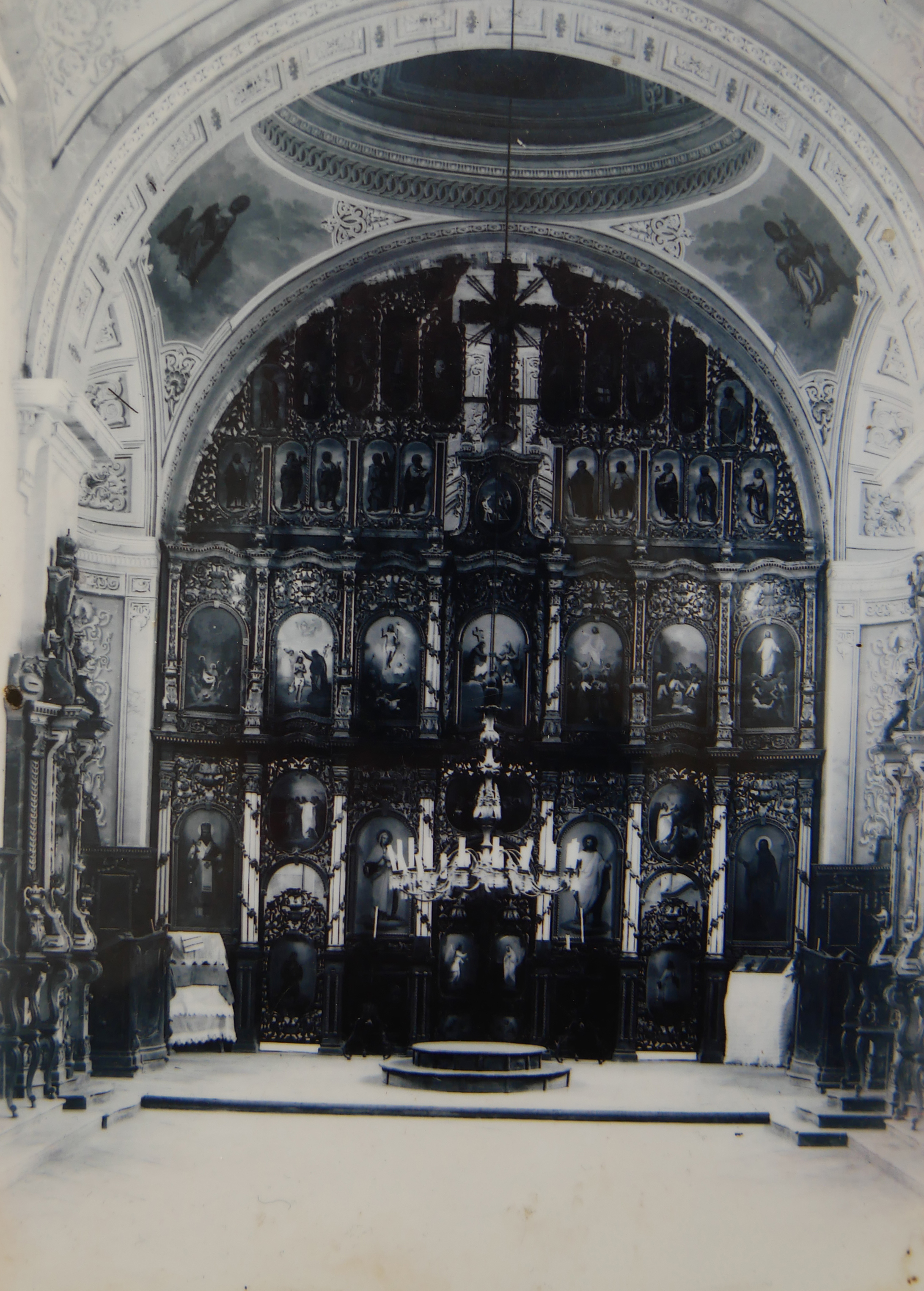 Иконостас Манастира Кувеждин из 1853. године